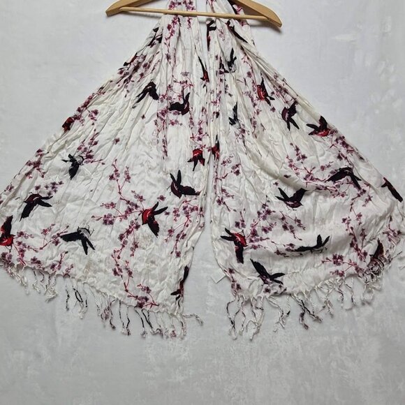 Womens Scarf Shawl Wrap White Floral with Red Black Birds Tassels Rayon - Picture 3 of 10
